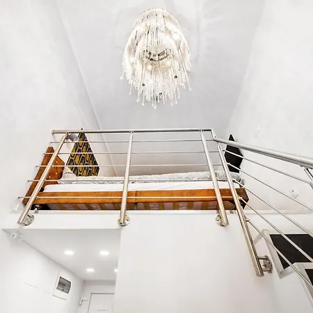 Gloria Downtown Apartment Budapest
