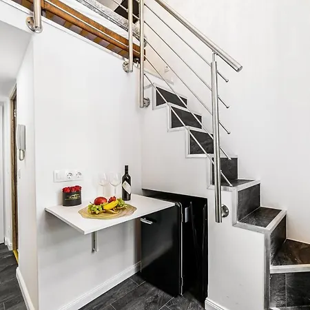 Gloria Downtown Апартаменты *