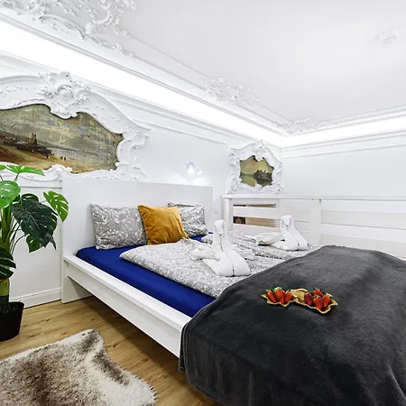 Gloria Downtown Budapest